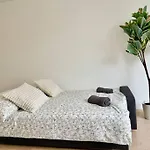 20 Min To Center & Hauptbahnhof Studio